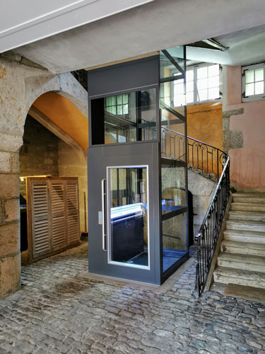Ascenseur privatif dans le Jura (39) - Fabricant Cibes Kalea