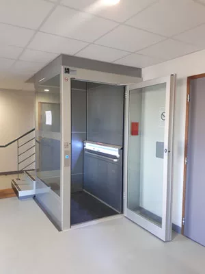 Mise en accessibilité d'une maison médicale en Isère à Viriville (38)